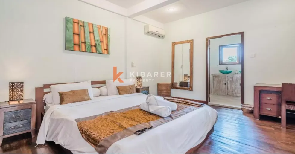 Spacious Four-Bedroom Private Villa with Pool in Seminyak YRR3734 — image 3