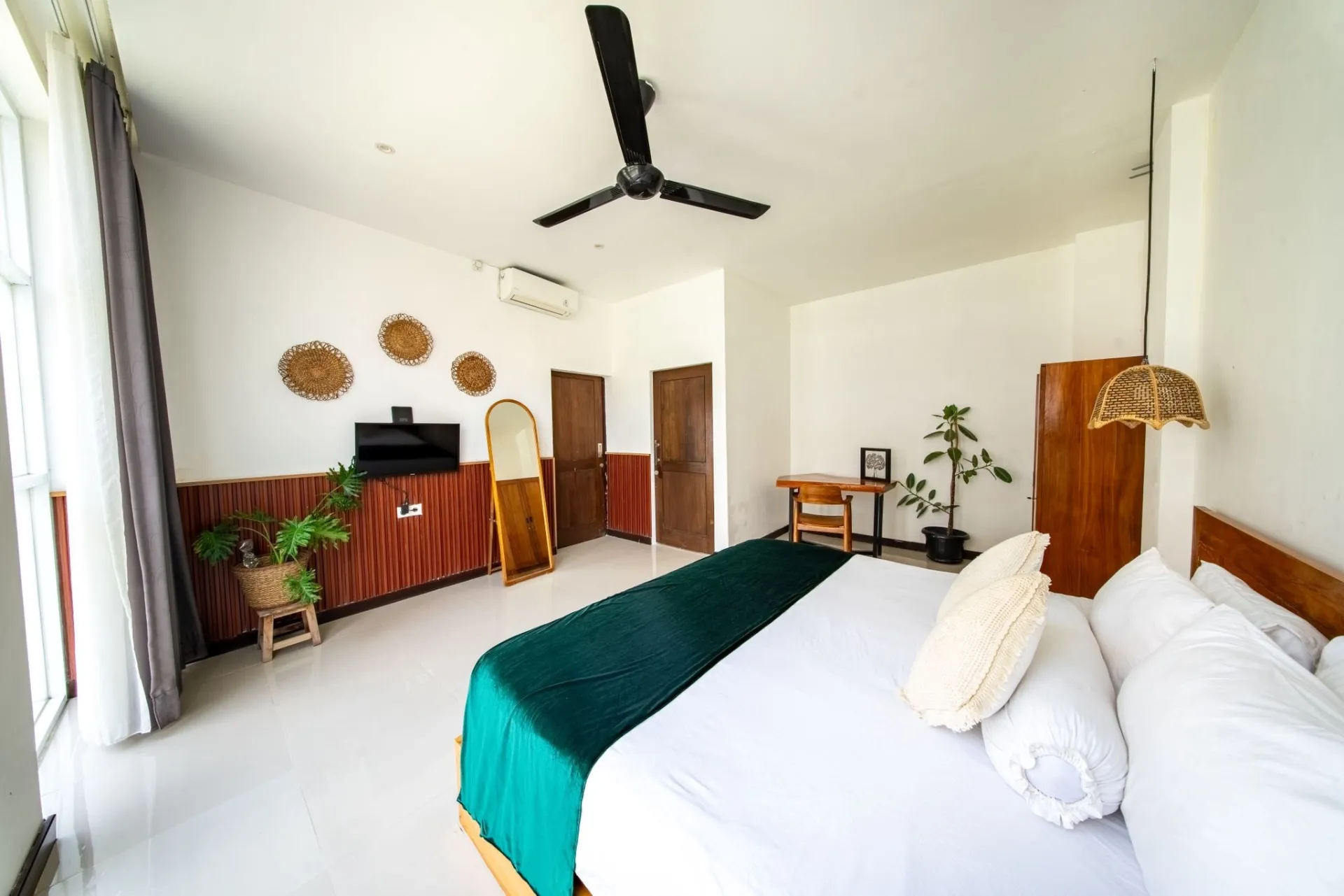 Villa For Rent 2 Bed In Kayu Tulang Canggu Bali EK-3457 — image 4