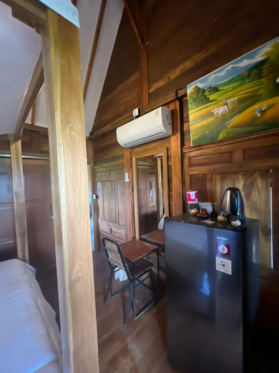 Joglo 1 bedroom Villa Rice Field View-Pet Friendly — image 1