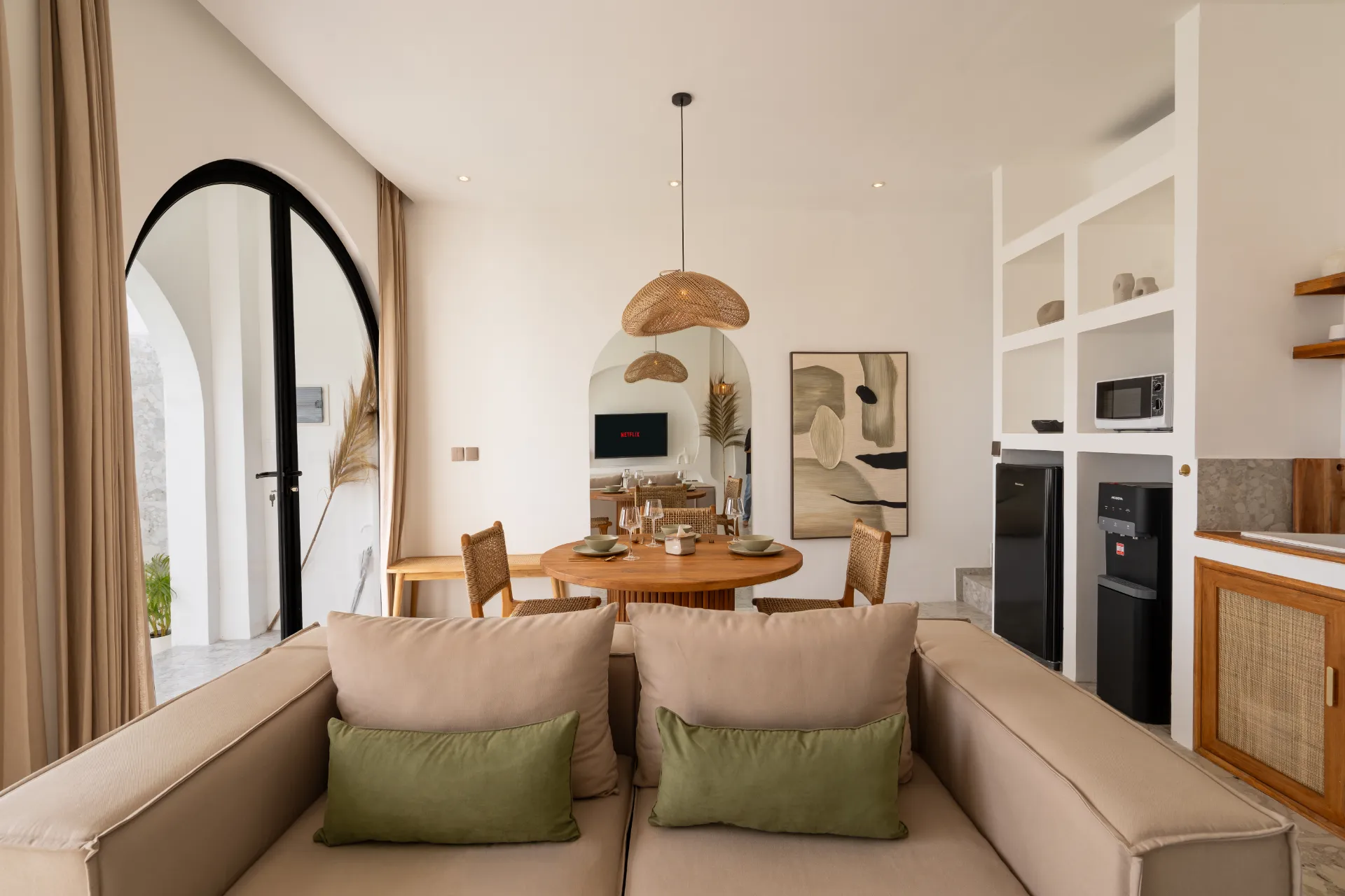 Your perfect 1-Bedroom Rooftop Pool Villa in North Pererenan - unu villas — image 3