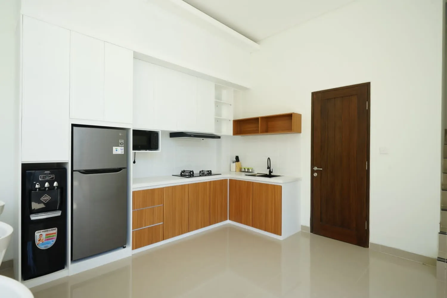 Villa For Rent 4 Bed In BerawaTibubeneng Bali DI-3977 — image 1