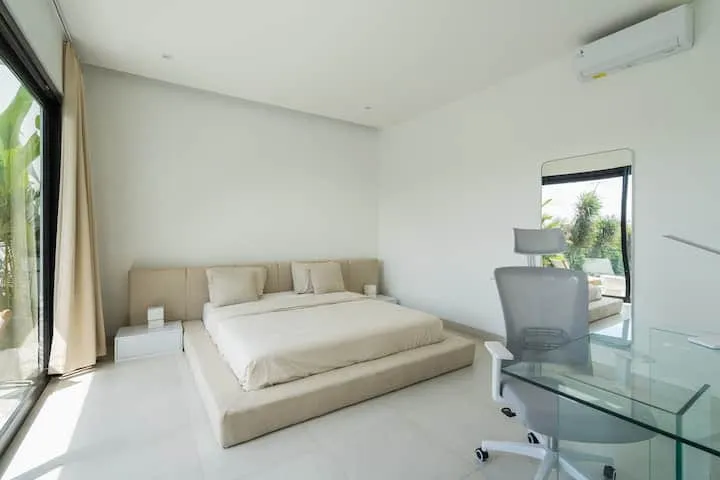 Villa For Rent 3 Bed In Pererenan Badung Bali PO-3978 — image 1