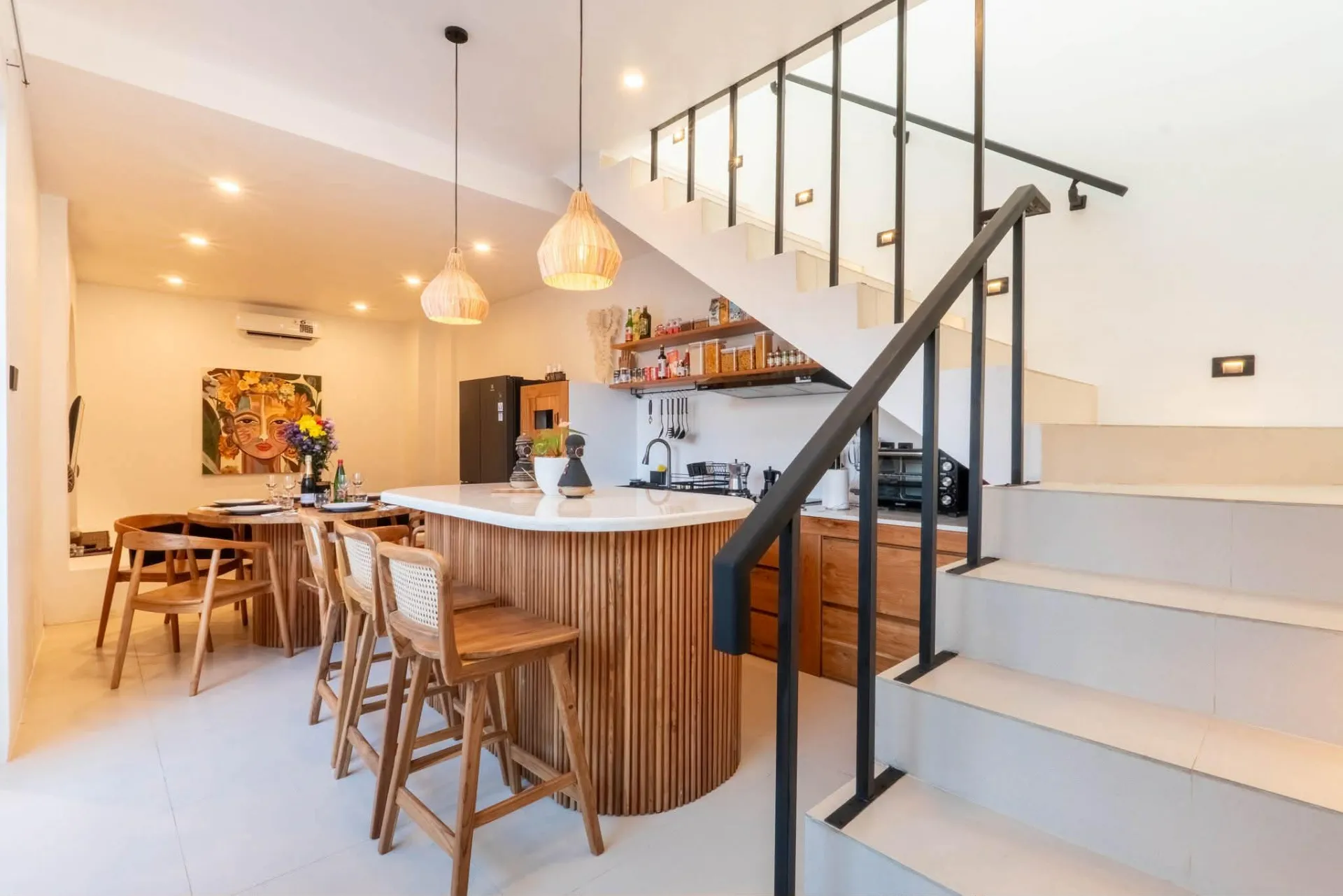 3BR Berawa near Alpha Gym — image 2