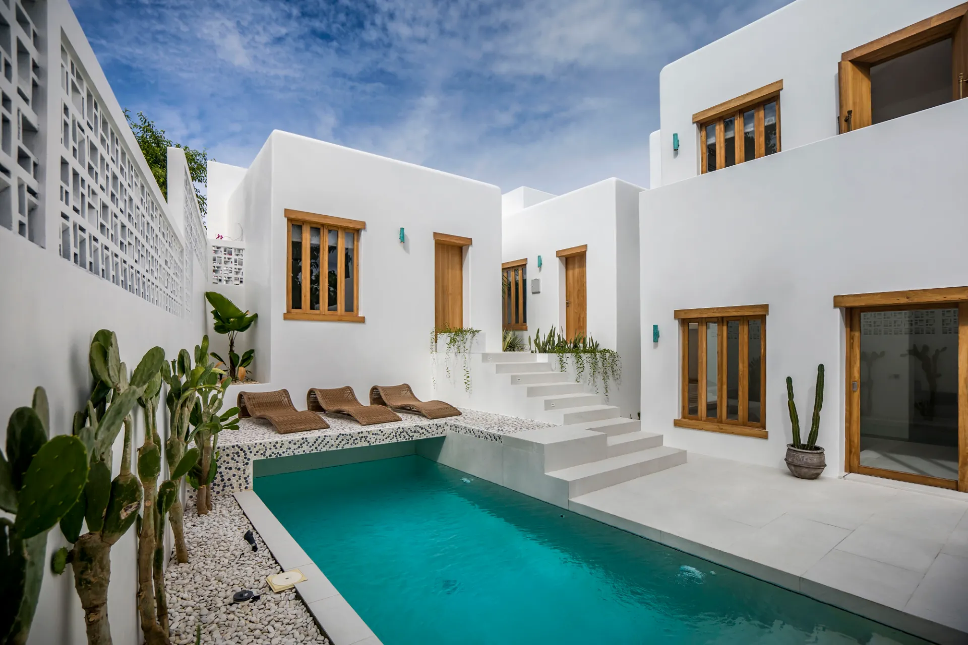 OASI 1 - Tropical Luxury 3 BR w/ Pool View Bingin Beach