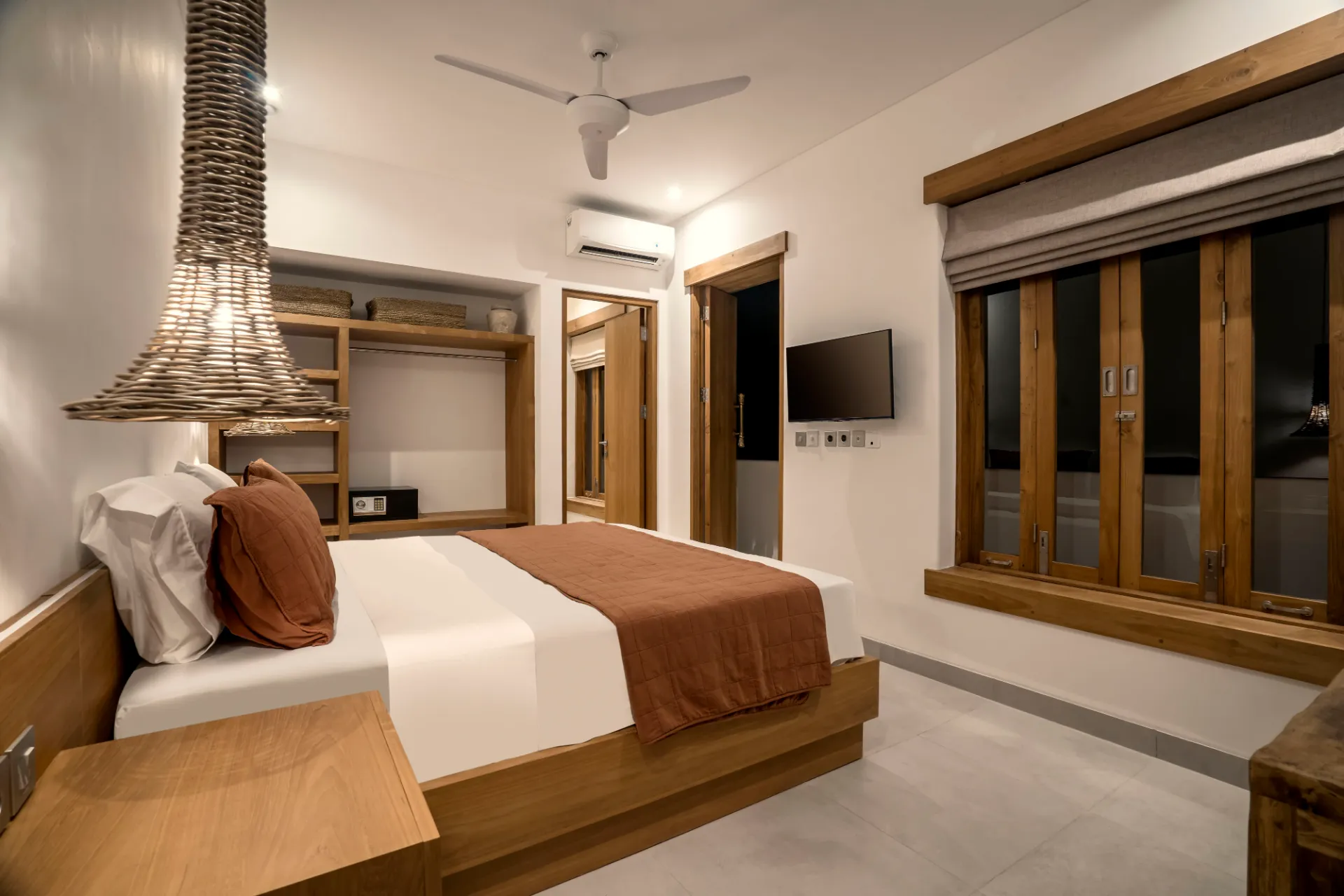 OASI 1 - Tropical Luxury 3 BR w/ Pool View Bingin Beach — image 3