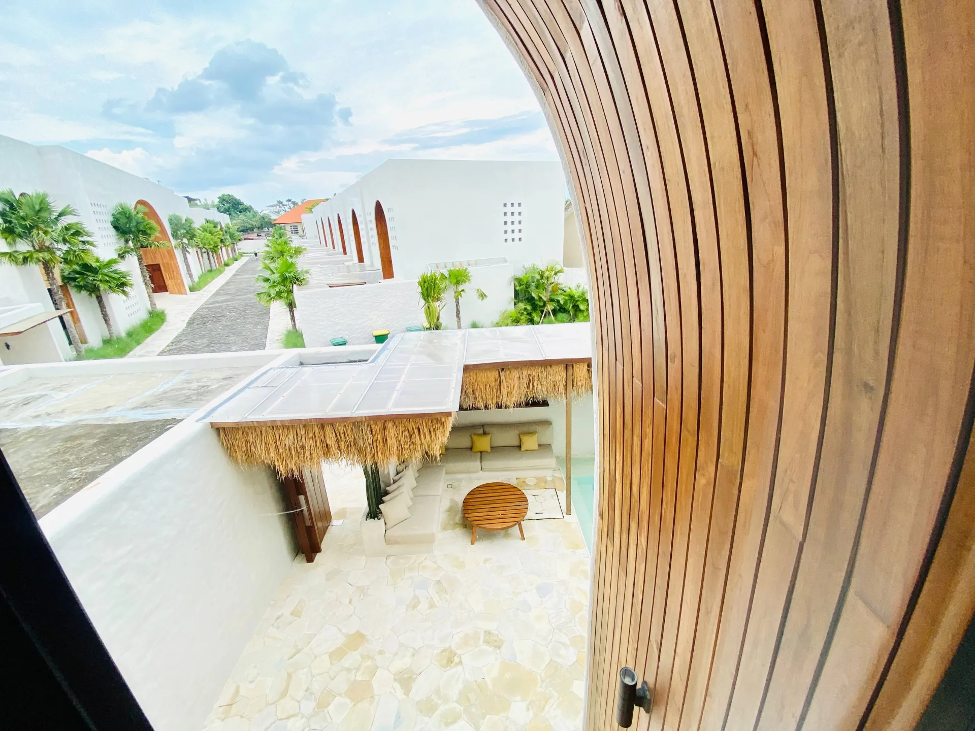 3 BEDROOM LUXURY VILLA FULLY FURNISHED IN BERAWA - AF605