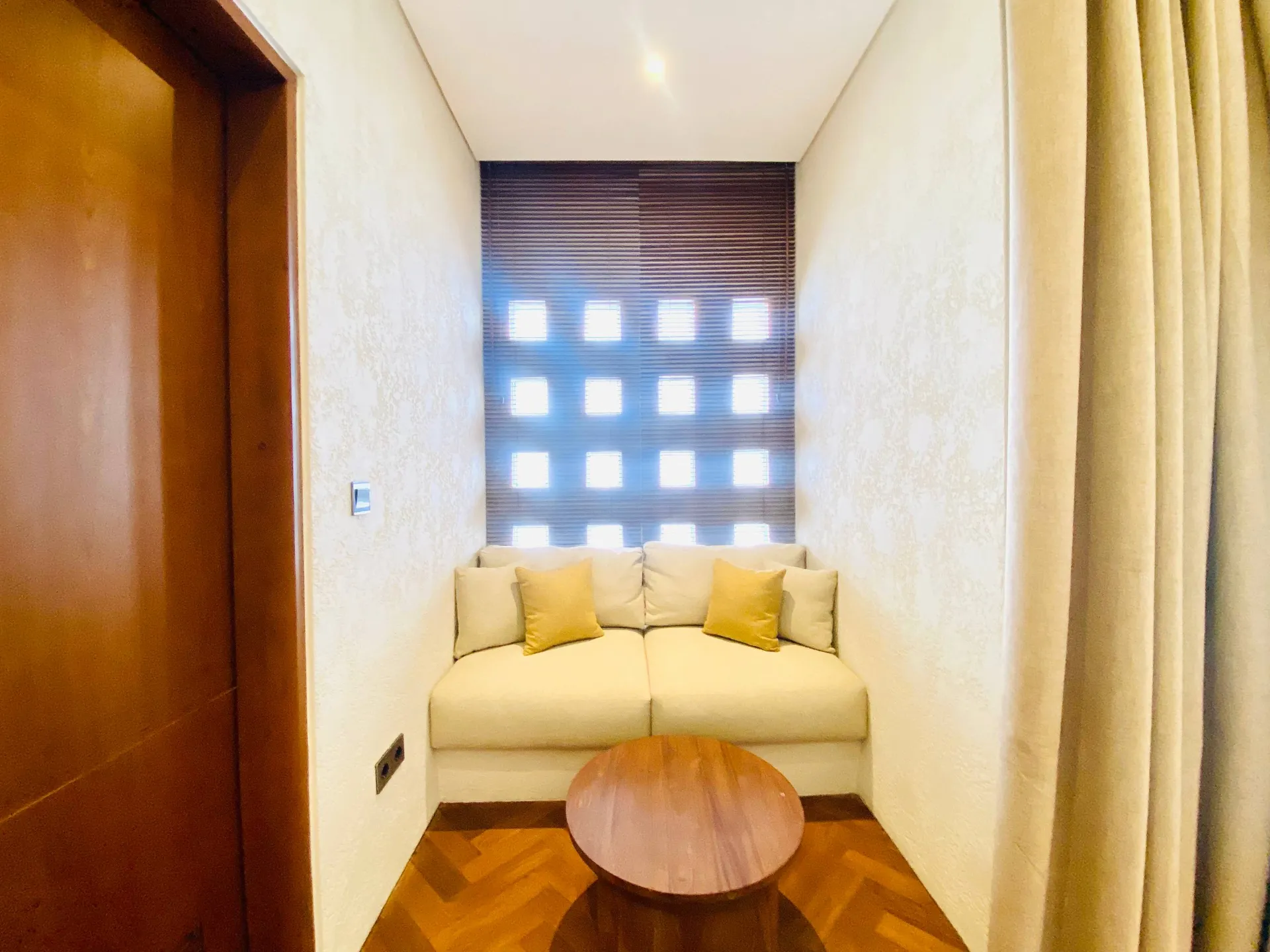 3 BEDROOM LUXURY VILLA FULLY FURNISHED IN BERAWA - AF605 — image 1