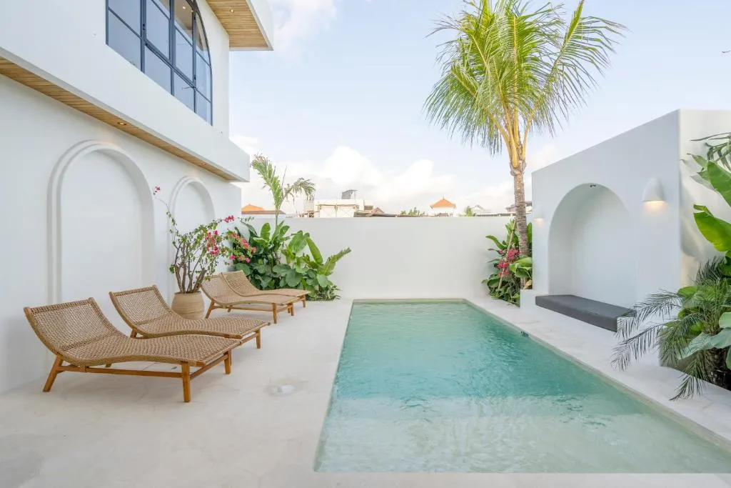 3 BR Villa in Seseh — image 2