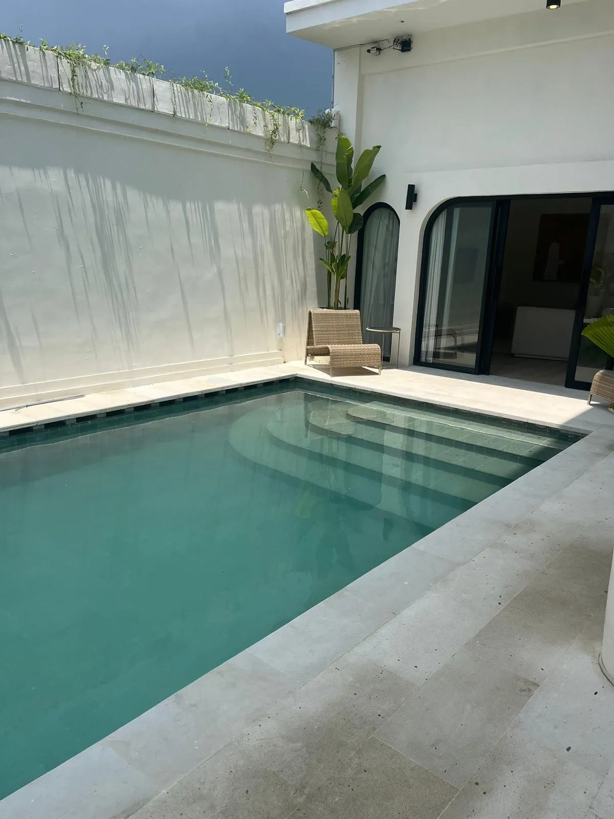 Home in a tranquil part of Ungasan — image 3