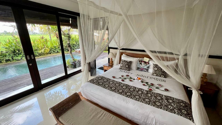 Luxury 2-Storey Villa with Rice Field & Sunset Views 🌿 — image 3