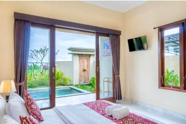 Fully Private Villa with Stunning Rice Field Views — image 2