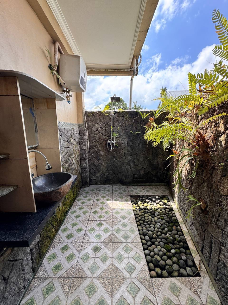 Two-Storey Villa in the Rice Fields — Annual Rental — image 2