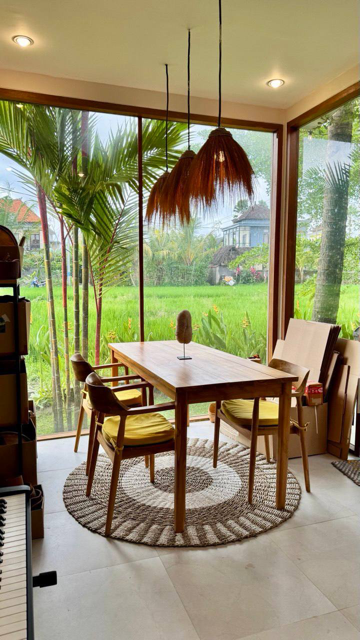 2-Bedroom Villa with Cozy Stylish Design