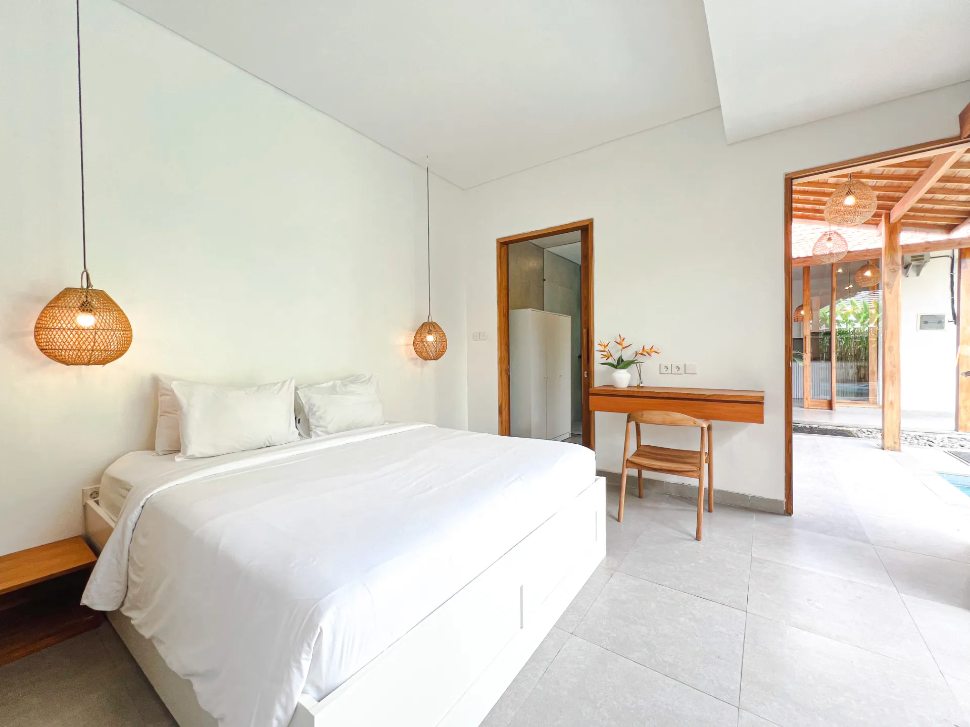 1 BR Villa Seseh – Walk to Cafés & Coworking