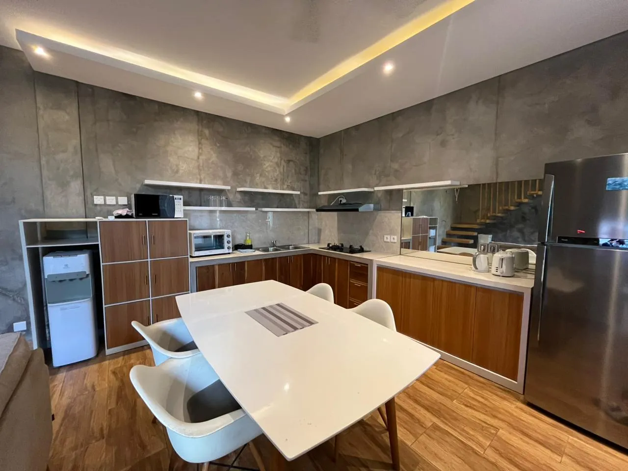 2BR VILLA BERAWA — image 4