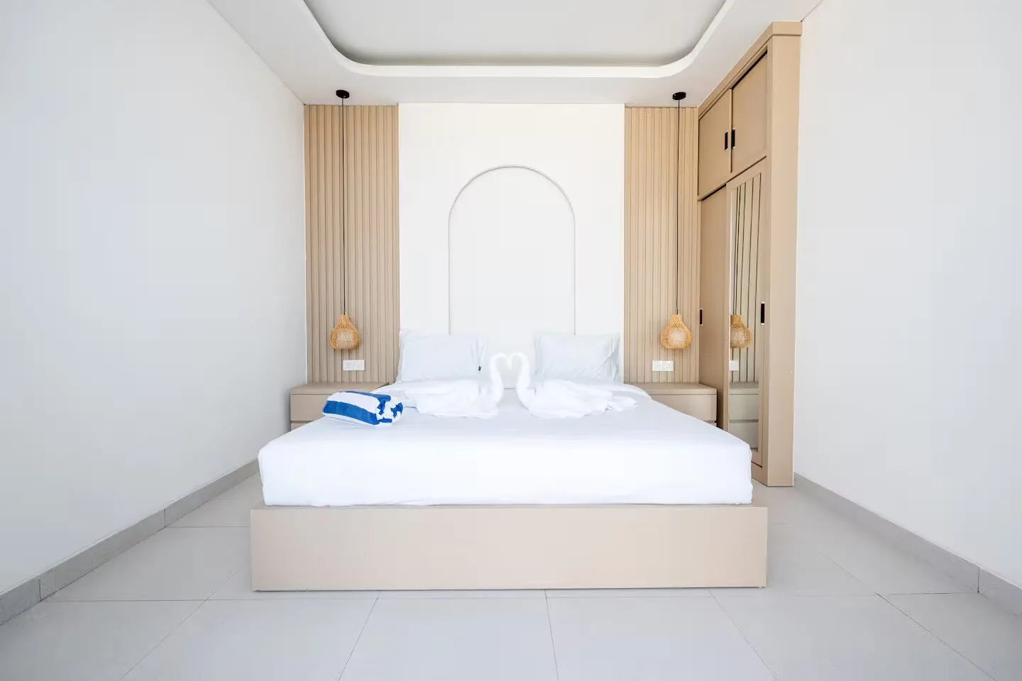 2 BEDROOMS VILLA FOR MONTHLY RENT IN PERERENAN - PANTAI LIMA - YO200A — image 4