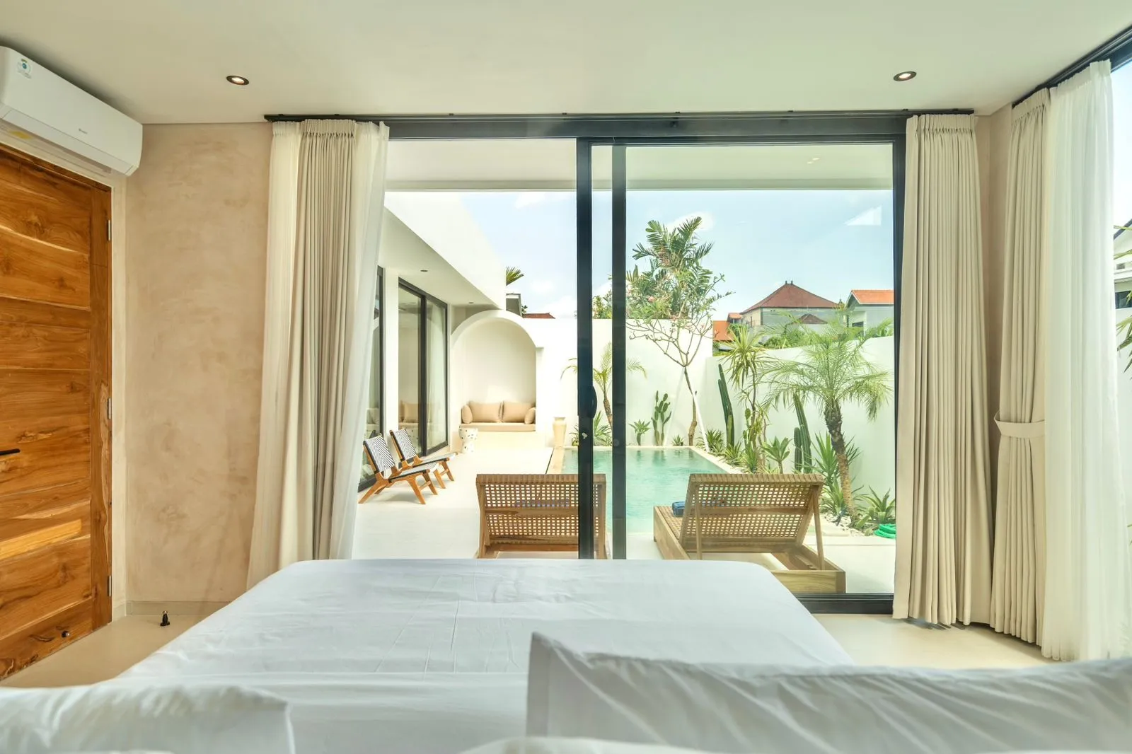 Villa For Rent 2 Bed In PadonanTibubeneng Bali PO-3994 — image 2