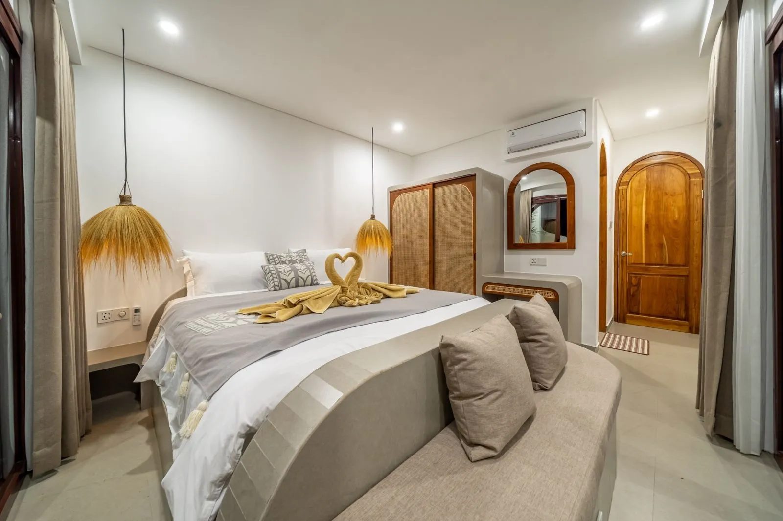 Villa For Rent 3 Bed In Pererenan Badung Bali PO-3995 — image 2
