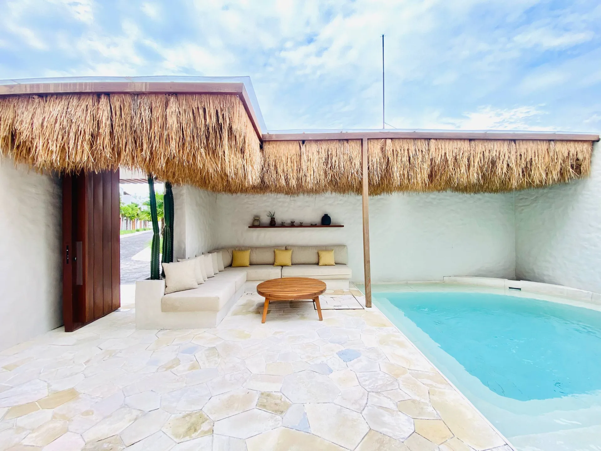 6 Mins to Berawa Beach! Chic 3BR Villa w/ Enclosed Living & Pool -AF605 — image 2