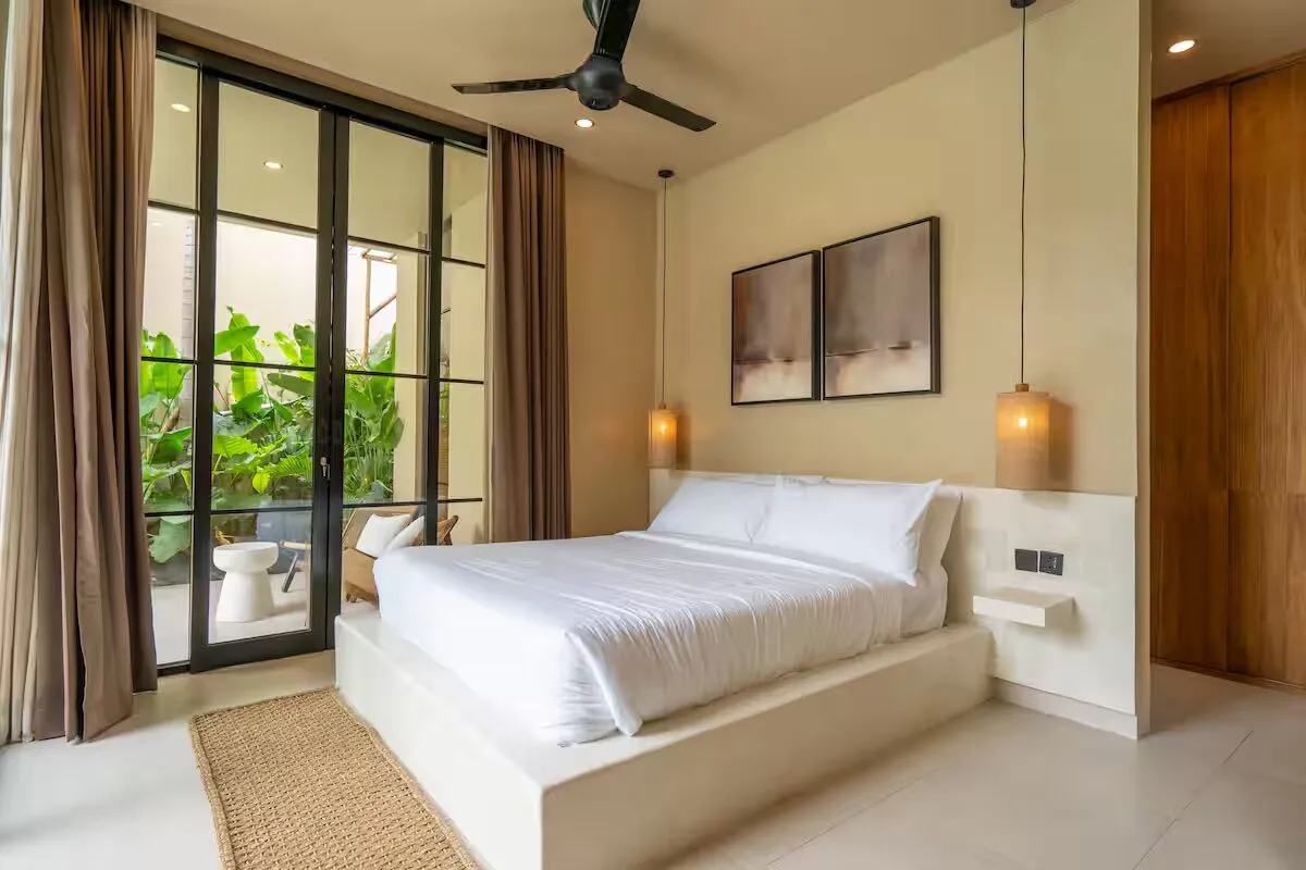 📍 Heart of Pererenan: 3BR Designer Villa Enclosed Living & Full Service – AF56 — image 3