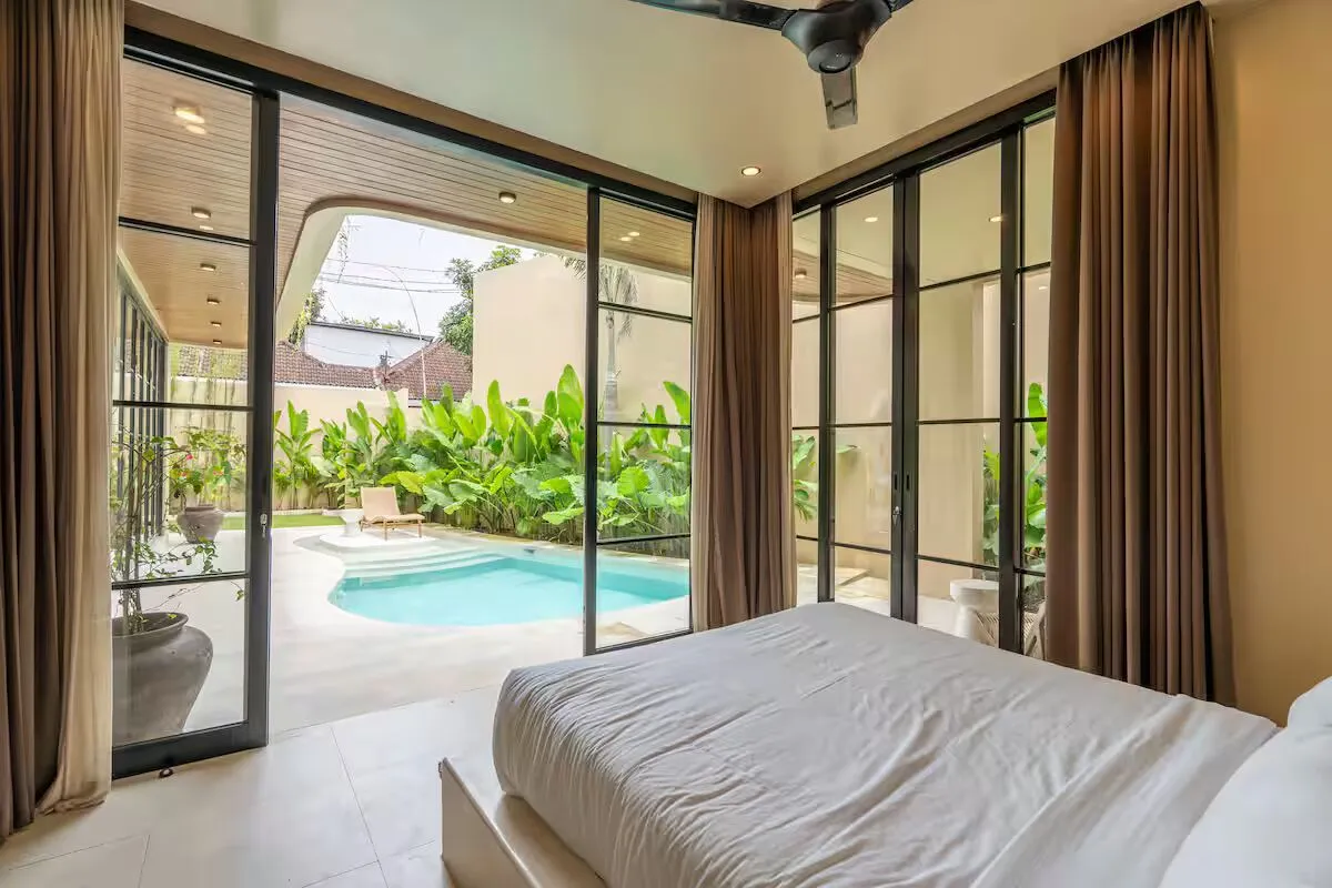 📍 Heart of Pererenan: 3BR Designer Villa Enclosed Living & Full Service – AF56 — image 2