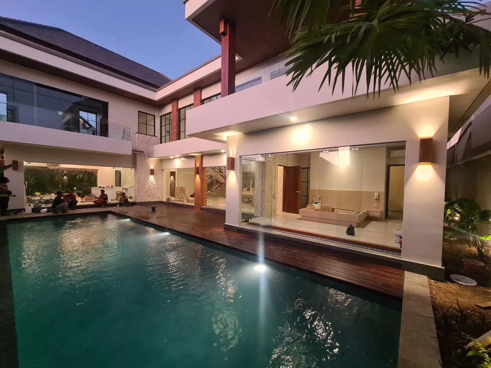 FJR 05- FOR RENT MODERN VILLA LOCATED AT CANGGU BERAWA