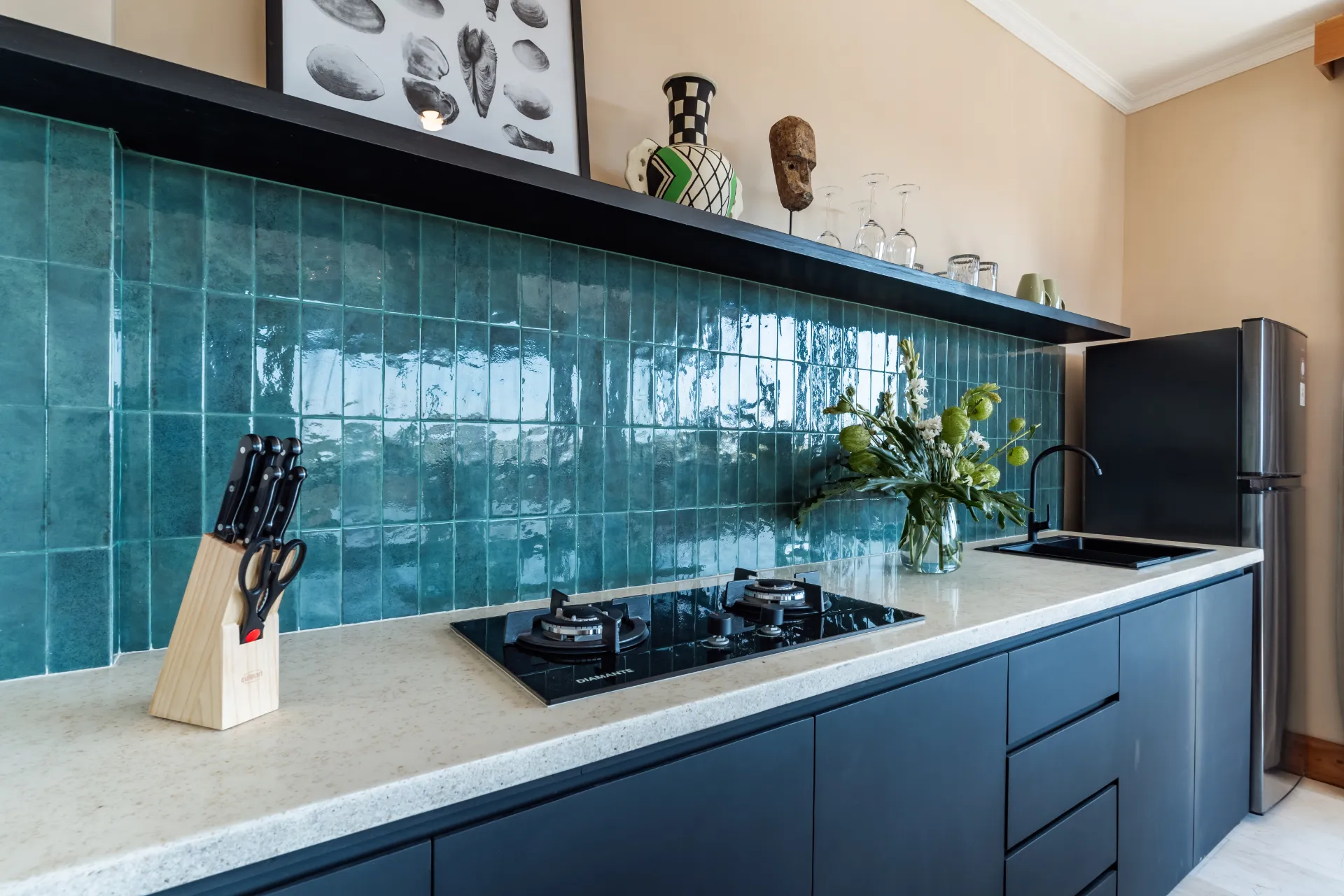 Stylish 1BR Apartment Near Balangan Beach – Modern Living in Uluwatu — image 2