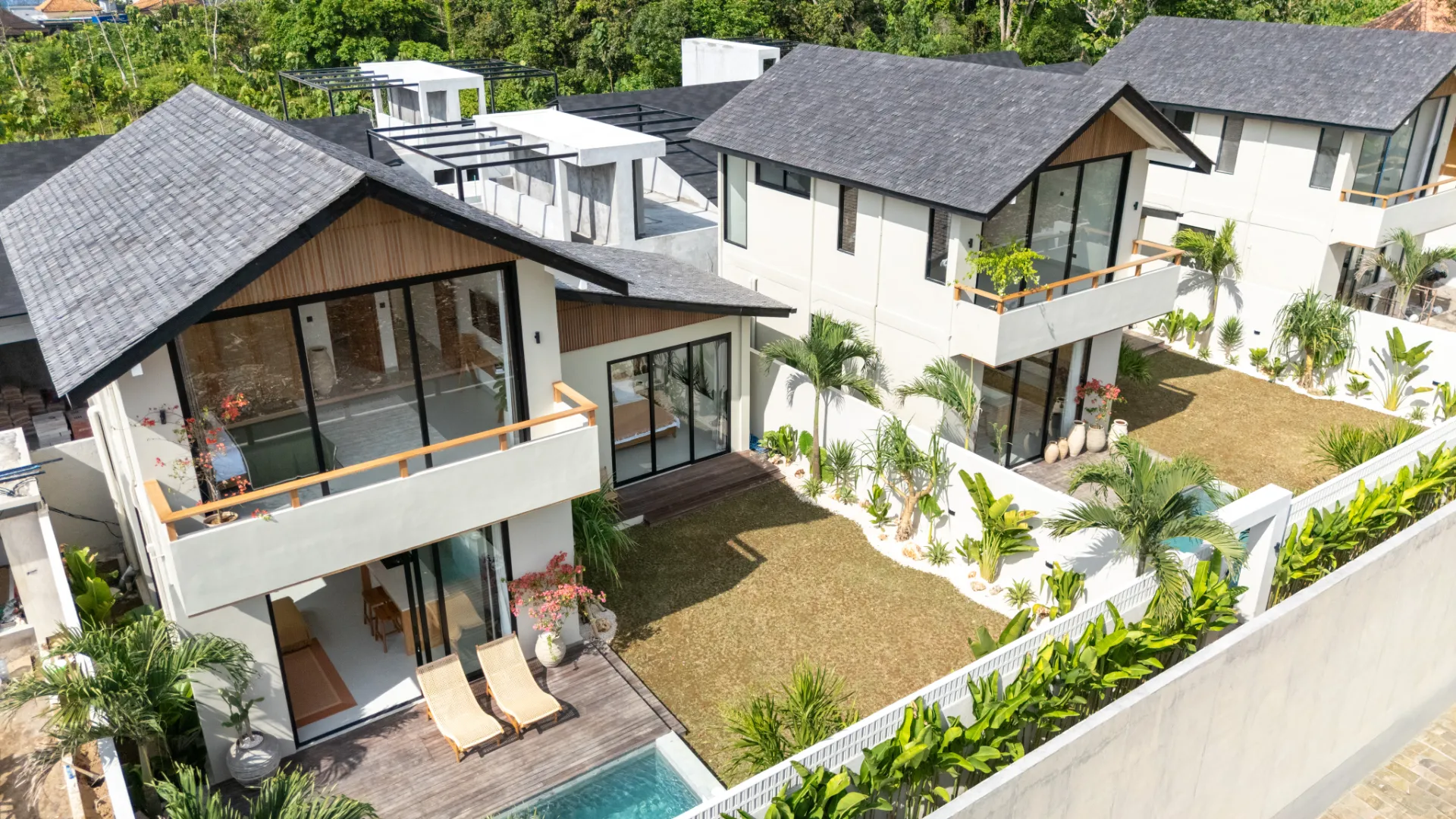Villa Kivari - Brand New Simple 2-Bedroom Modern Villa in Pecatu — image 1