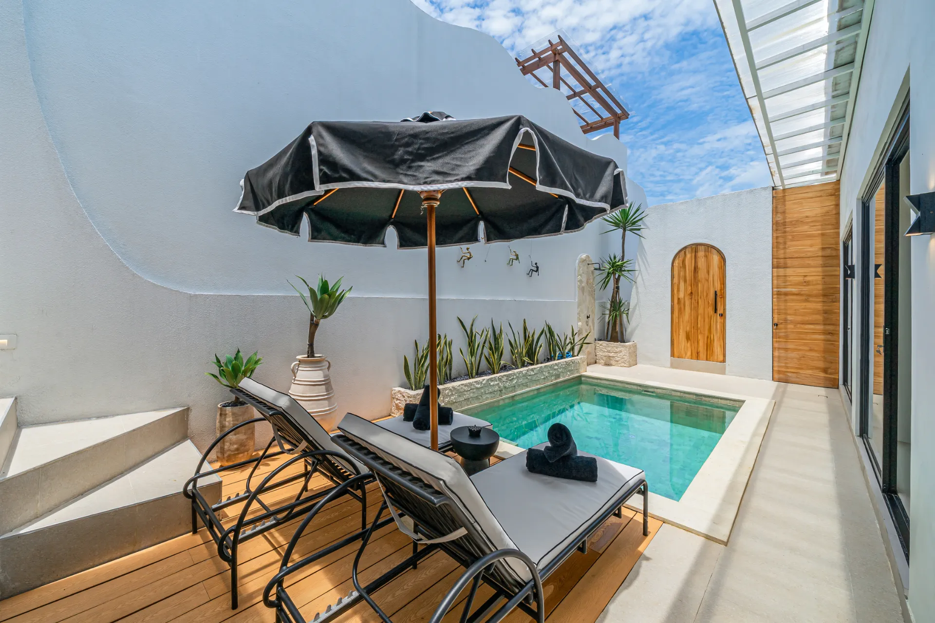 Villa Nara - Brand New 2-Bedroom Villa with Rooftop in Nyang Nyang Beach!! — image 2
