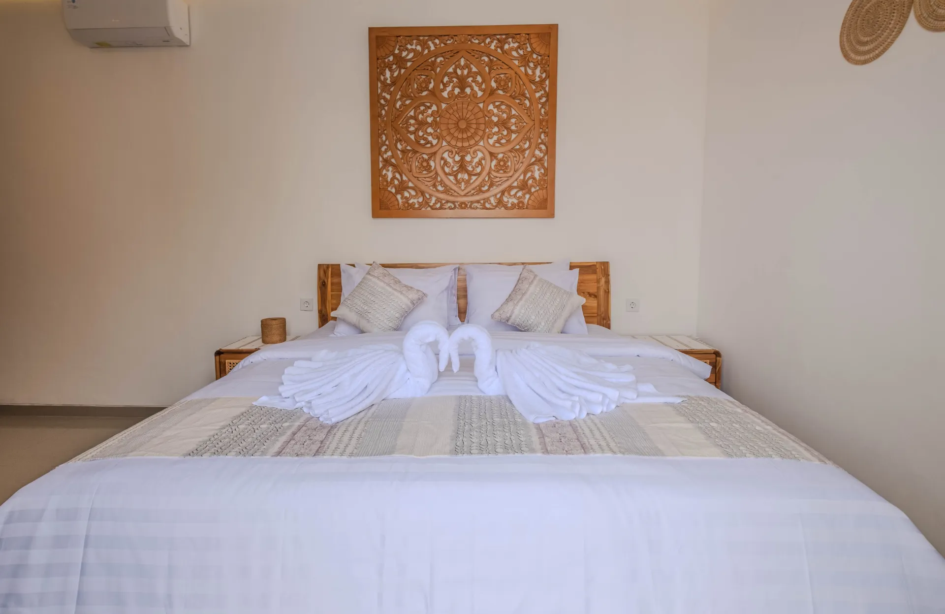 Tropical 2BR Villa w/ Pool & Garden — image 4