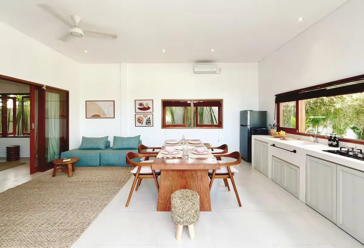 2 BR VILLA IN SESEH WITH SPACIOUS GARDEN AREA — image 2