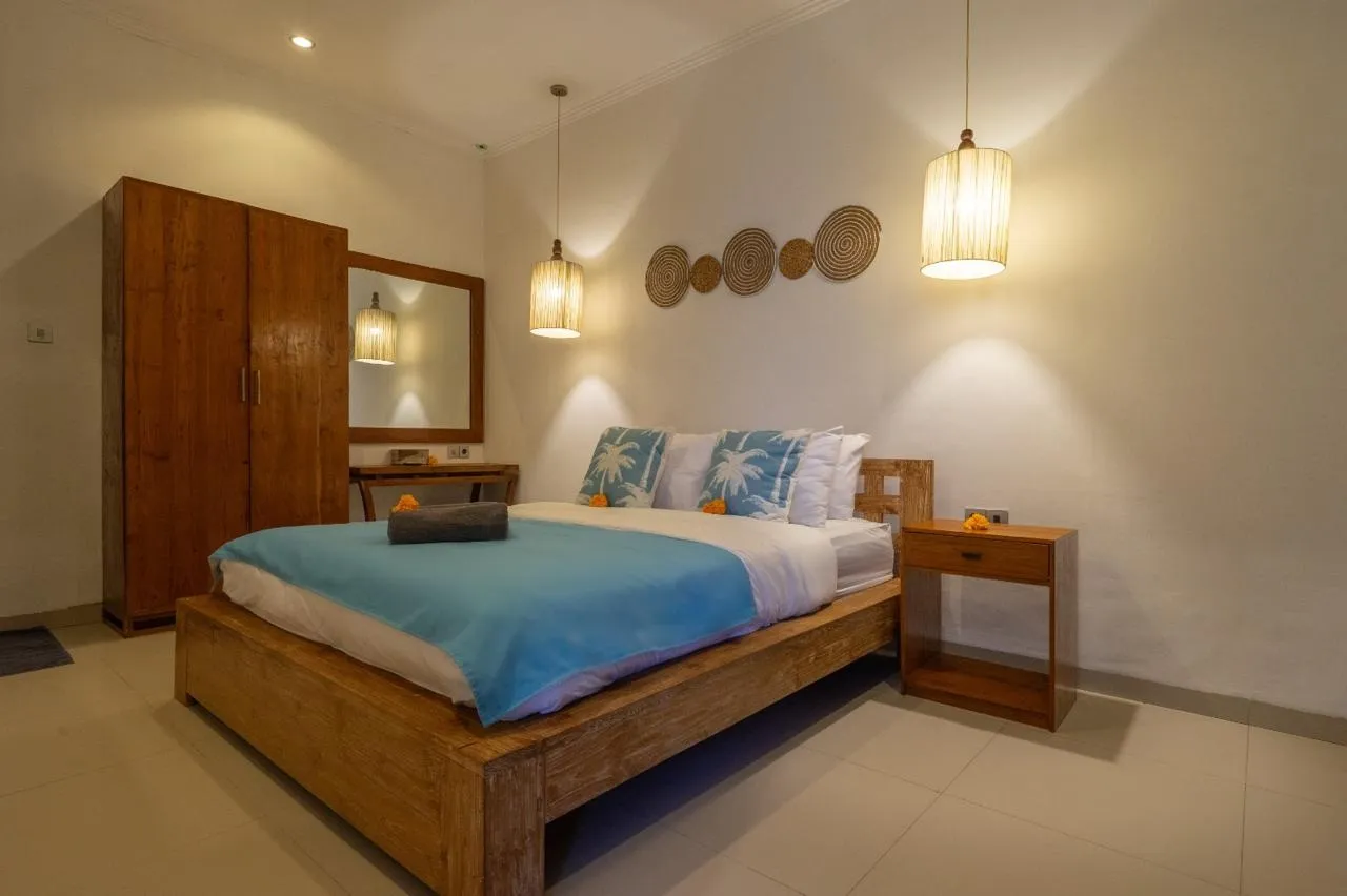 Villa For Rent 2 Bed In KerobokanBadung Bali LU-4012 — image 4