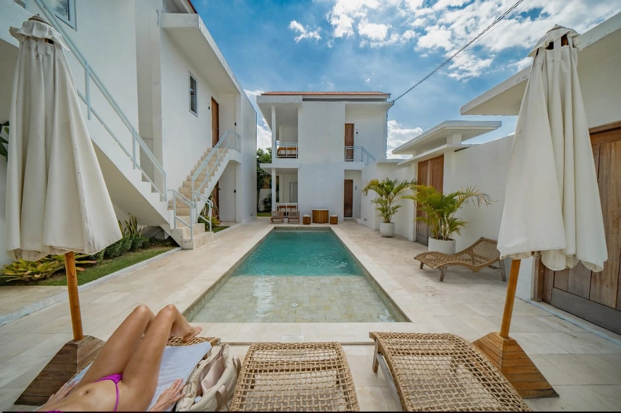 Apartment For Rent 1 Bed In Batu Bolong Canggu Bali PO-4013