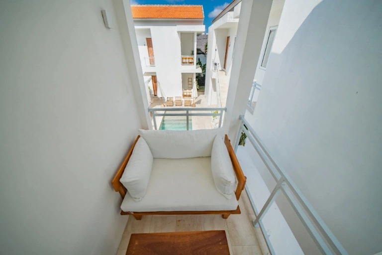 Apartment For Rent 1 Bed In Batu Bolong Canggu Bali PO-4013 — image 2