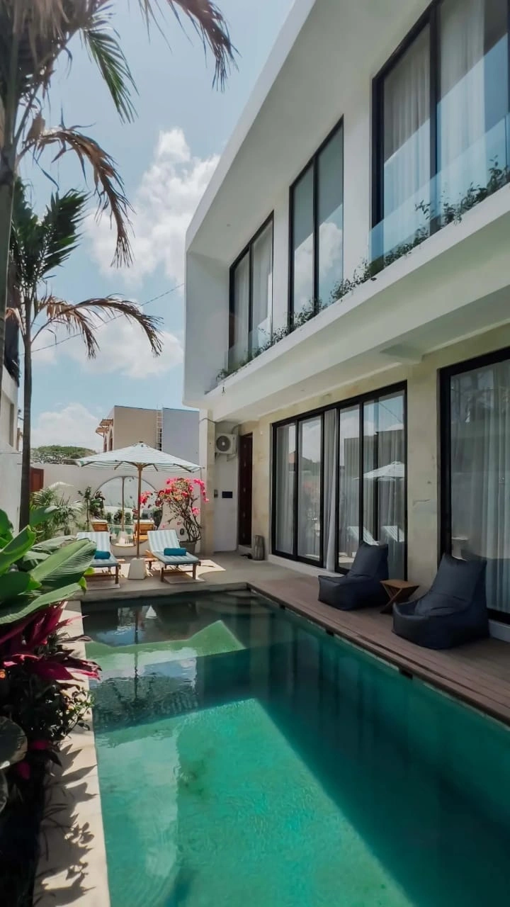 Villa For Rent 2 Bed In BerawaTibubeneng Bali PO-4014
