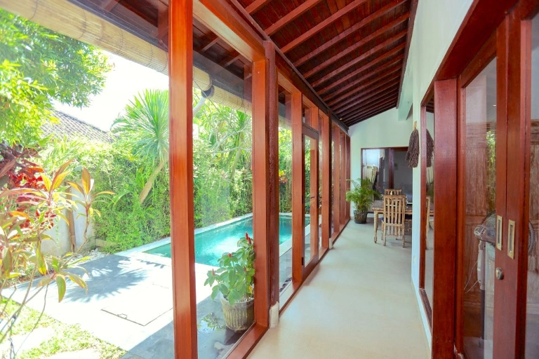 Just Renovated! Pet-Friendly 2BR Villa for Rent in Pererenan — image 3