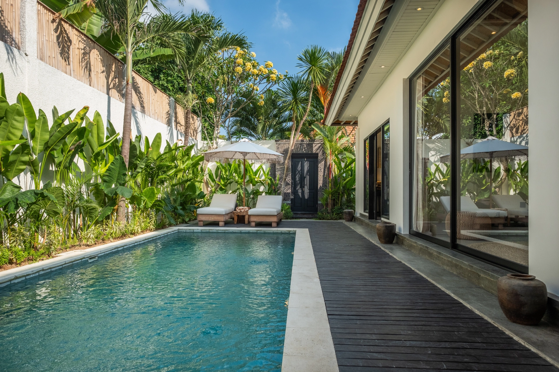 Luxury Tropical Modern 3BR Villa in Canggu
