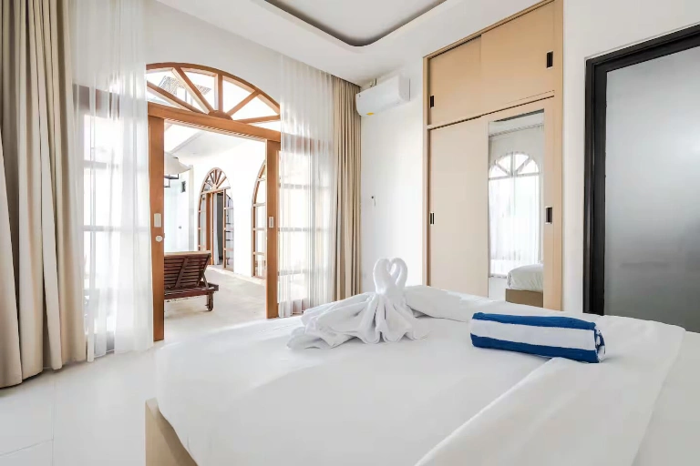 2 Bedrooms Villa for Monthly Rent in Pererenan - Pantai Lima - YO200B — image 4