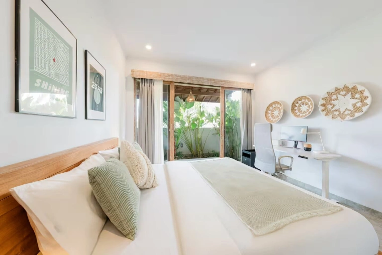 2 Bedrooms Villa For Rent In Pererenan - Pantai Lima - YO201 — image 4