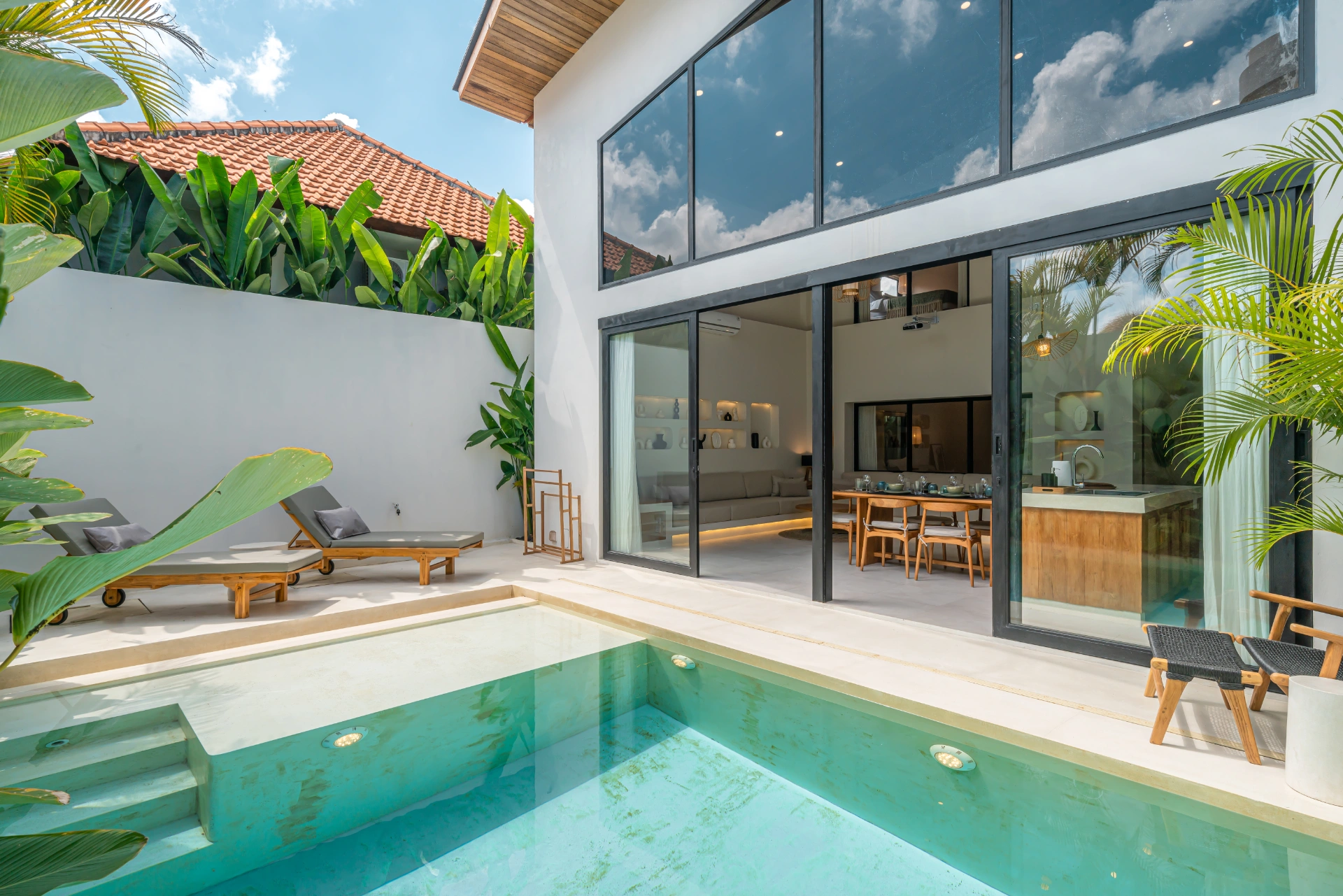 Villa Seseh Bliss - Beautiful Modern Tropical 2BR Villa In Seseh Beach!! — image 4