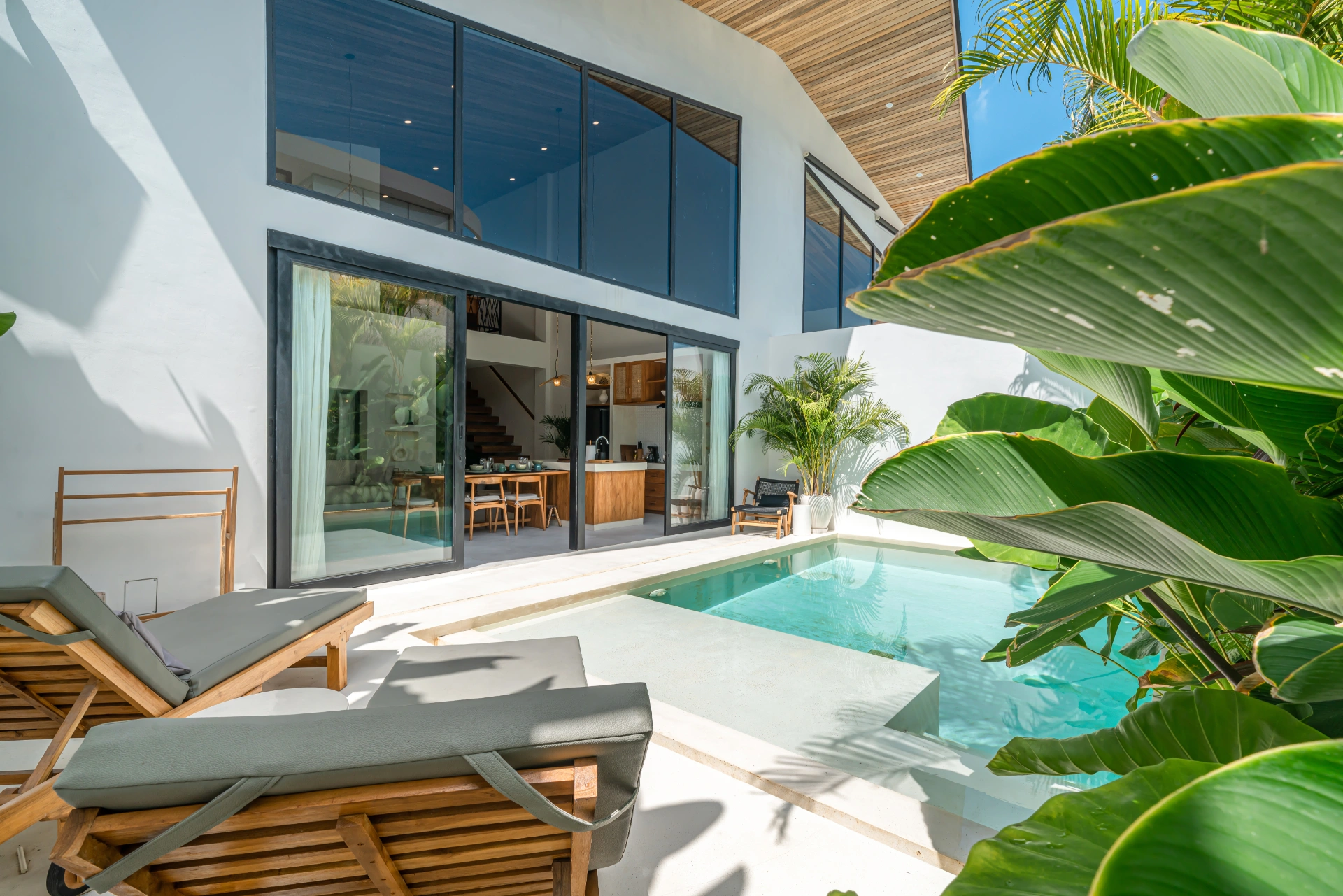Villa Seseh Bliss - Beautiful Modern Tropical 2BR Villa In Seseh Beach!!