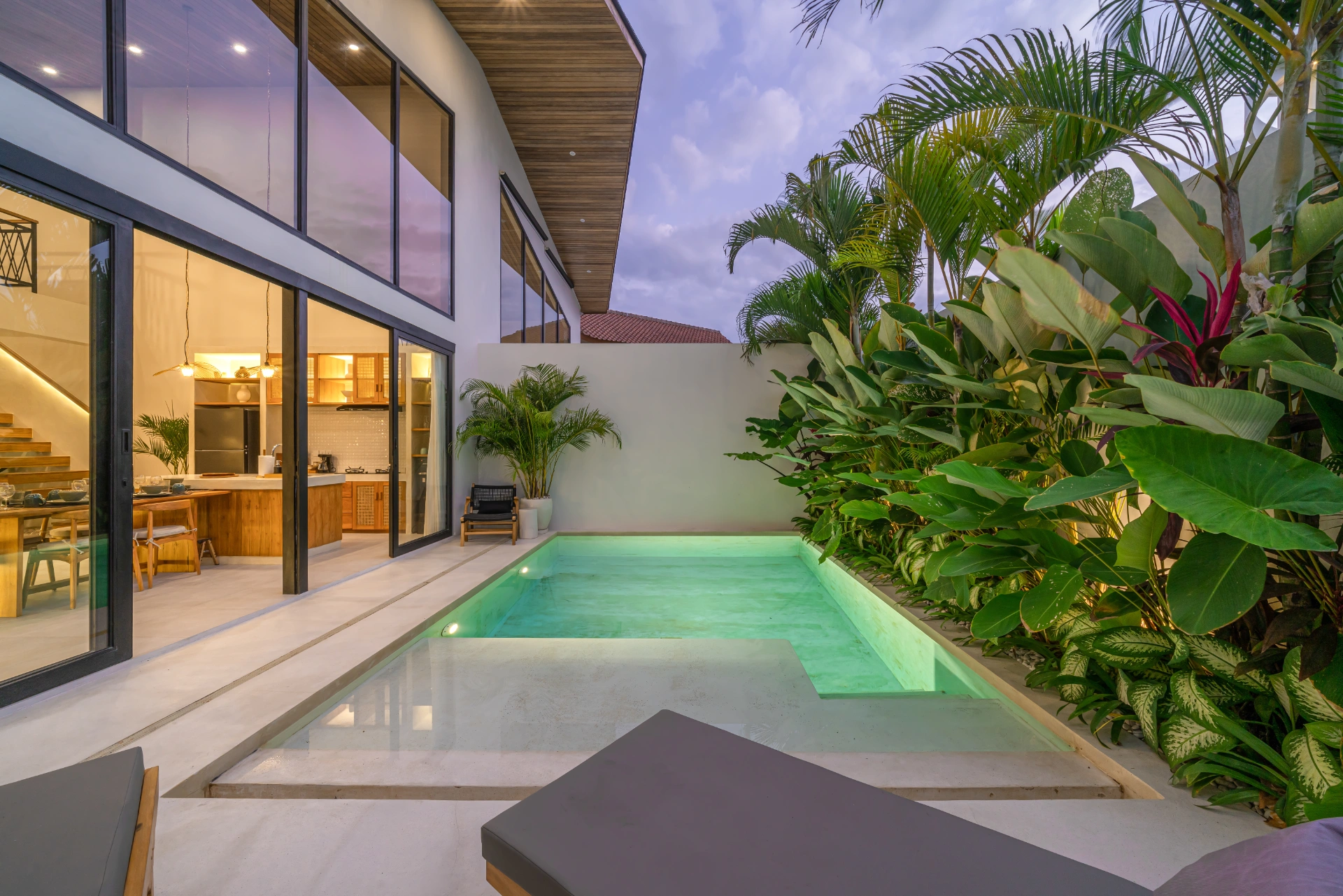 Villa Seseh Bliss - Beautiful Modern Tropical 2BR Villa In Seseh Beach!! — image 1