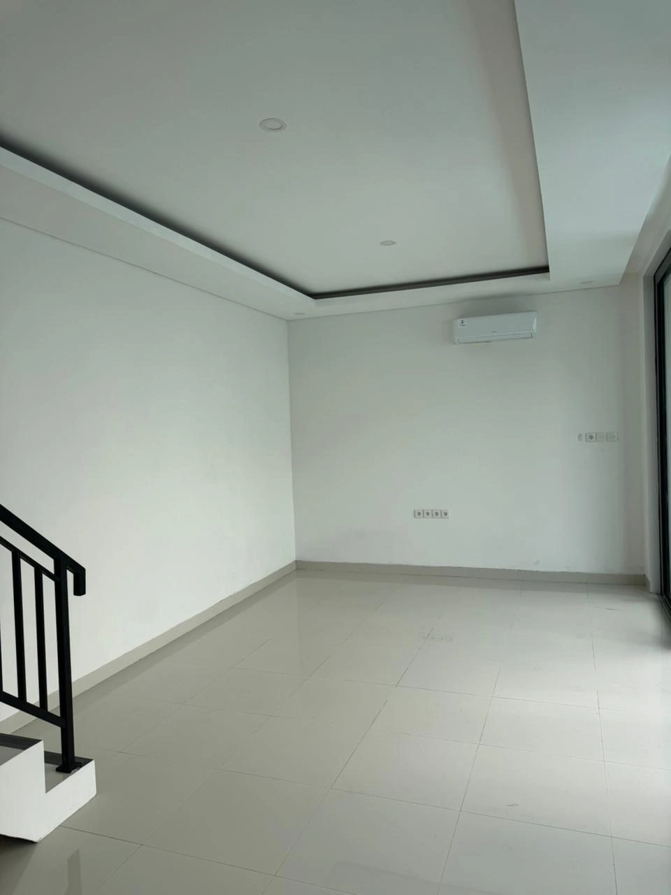 Villa For Rent 3 Bed In PadonanTibubeneng Bali EK-4021 — image 1