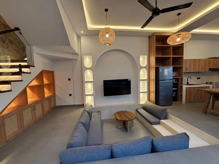 Modern Tropical Living in the Heart of Canggu — image 2