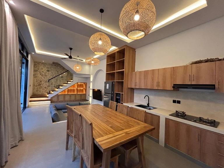 Modern Tropical Living in the Heart of Canggu — image 3