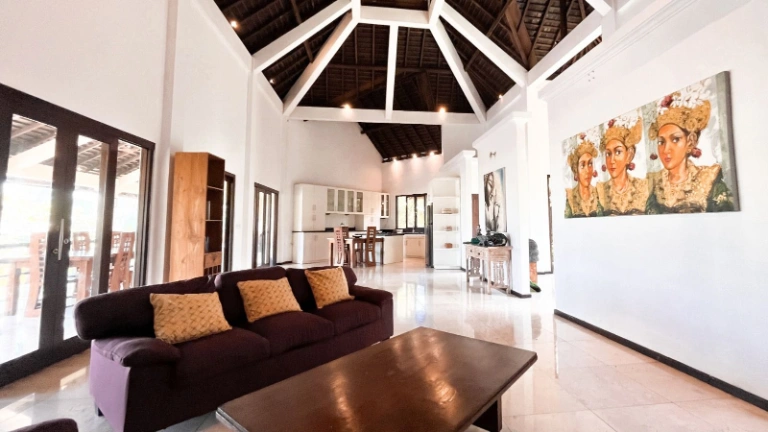 Villa Tumbak Bayuh–5 Bedroom Villa with Expansive Garden & Pool in Tumbak Bayuh — image 3