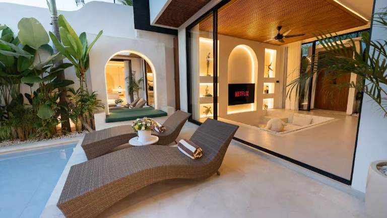 Cinema & Jacuzzi! Brand New 4BR Luxury Villa 600m from Seseh Beach - AF551 — image 3