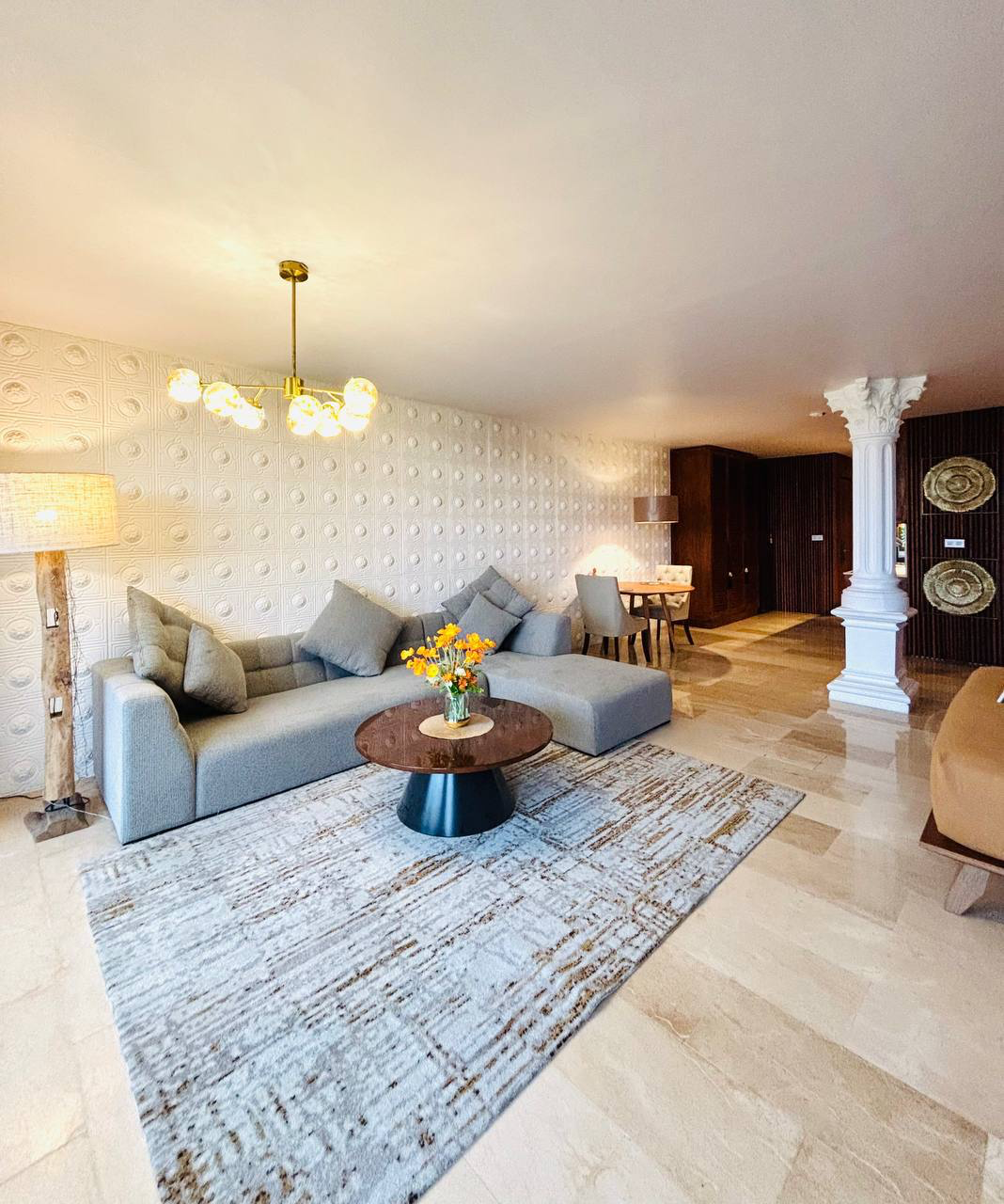 Your Private Spacious Penthouse in the Heart of Ubud