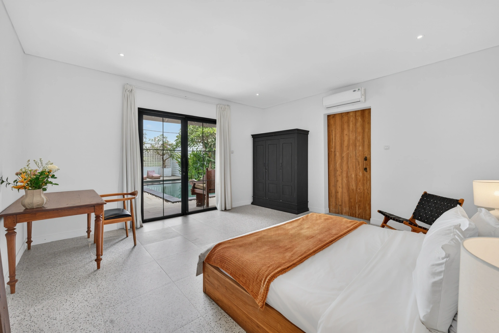 Villa Margarita – 4BR Tropical Retreat in Canggu — image 3