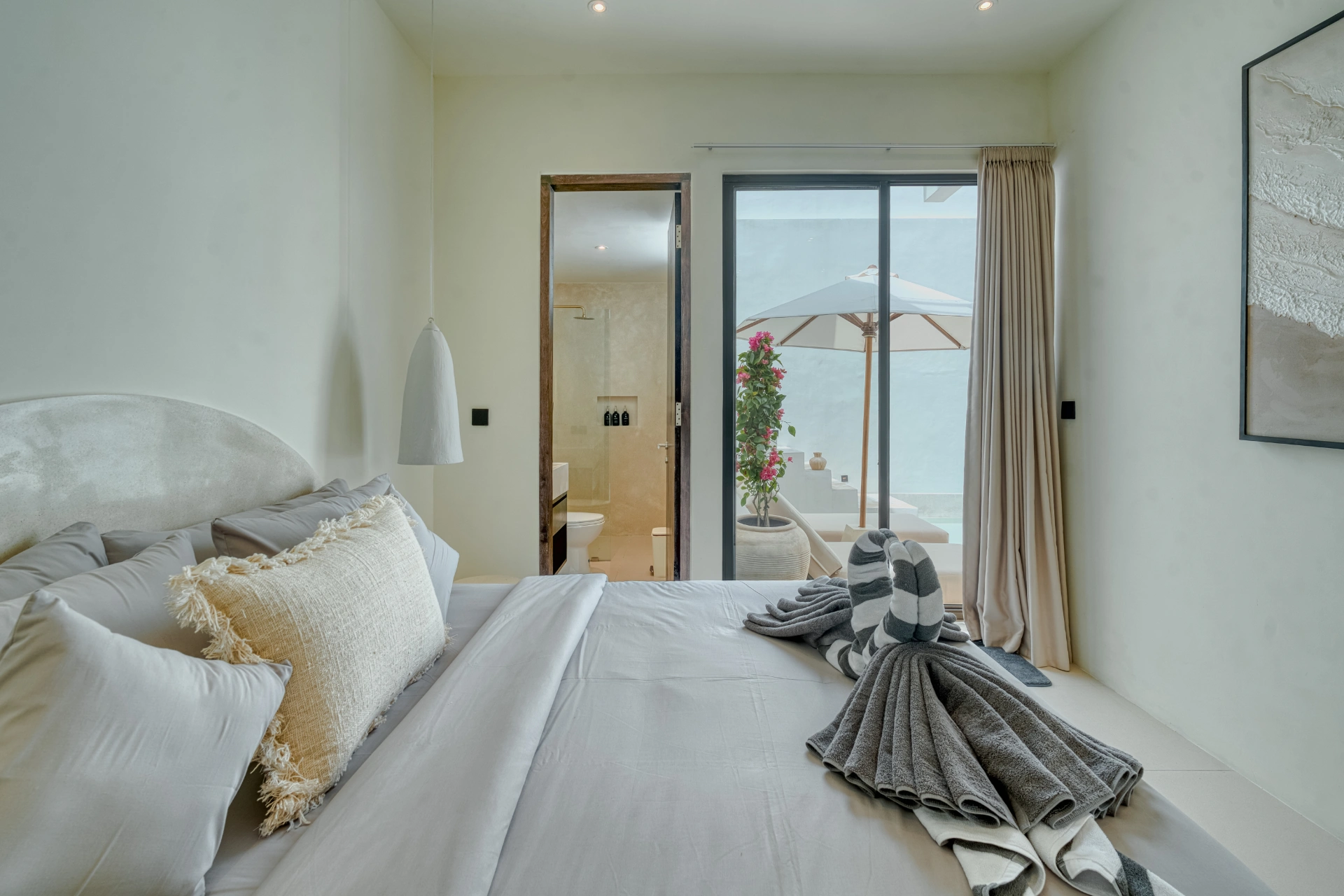 Villa Madame – 3BR Villa w/ Private Pool in Berawa — image 3